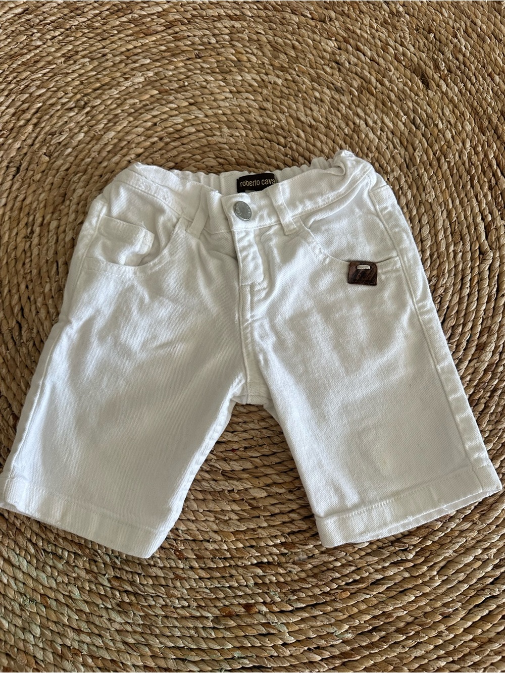 Roberto Cavalli jwhite denim shorts/pants, size 2/92